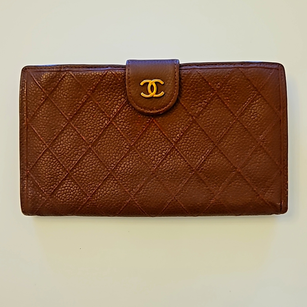 Chanel V Stitch Kiss Lock Long Leather Vintage Wallet in Maroon w/ Gold …